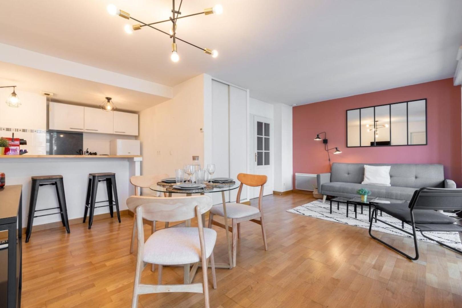Euratechnologies - Bright Apartment With Parking Lille Eksteriør billede